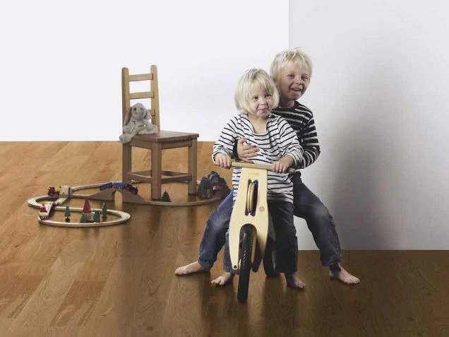 Паркетная доска Boen Дуб Виво Лак Протект-Ультра С Фаской EIG8VPFD