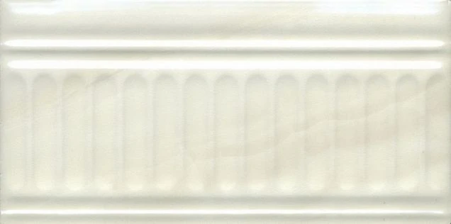 Бордюр Kerama Marazzi 19018/3F Летний сад фисташковый структурированный 20х9,9
