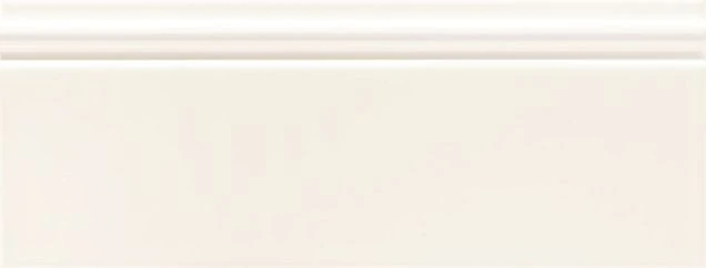 Плинтус Tubadzin LS-01-162-0298-0115-1-026 Royal Place white 1 29,8x11,5