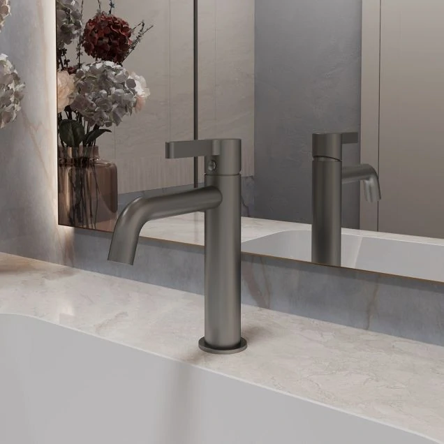 Смеситель для раковины Vincea Villa VBF-1VL1GM вороненая сталь