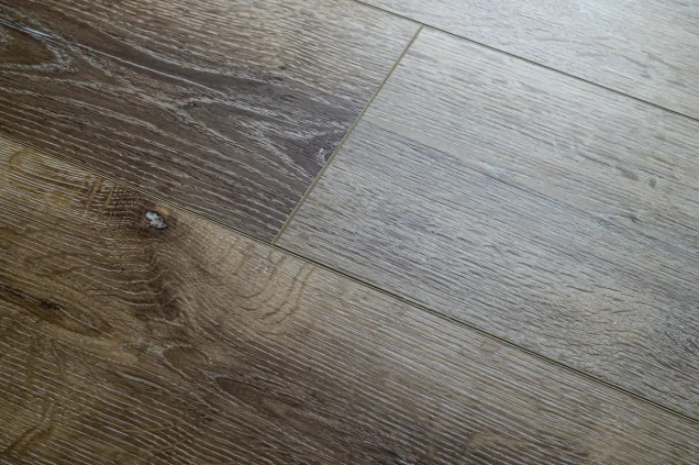 SPC ламинат Damy Floor Family T7020-4 Дуб Провинциальный